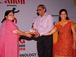 Award by Dr Neeta Shah